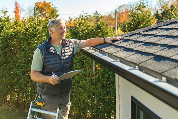 Professional Roofing technician working in Conway, SC